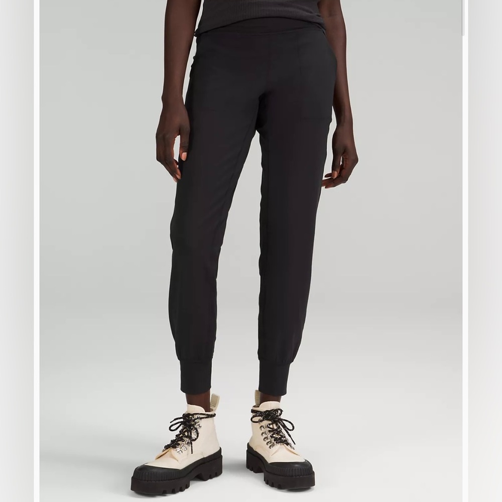 lululemon align joggers 28” black